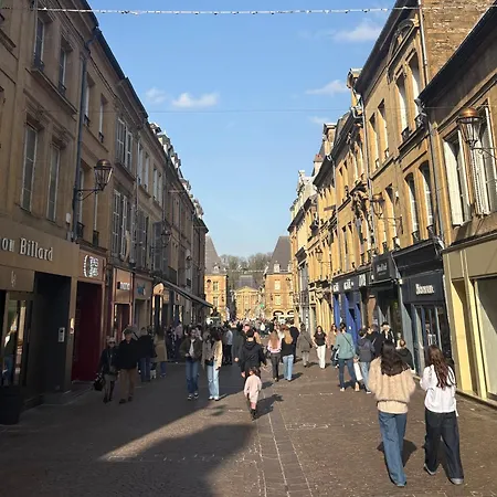 Echappee Ducale, La Vraie Evasion A 2 Avec Lit Rond En Hypercentre De Apartman *